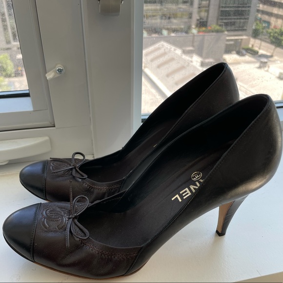 Chanel heels - Picture 2 of 7